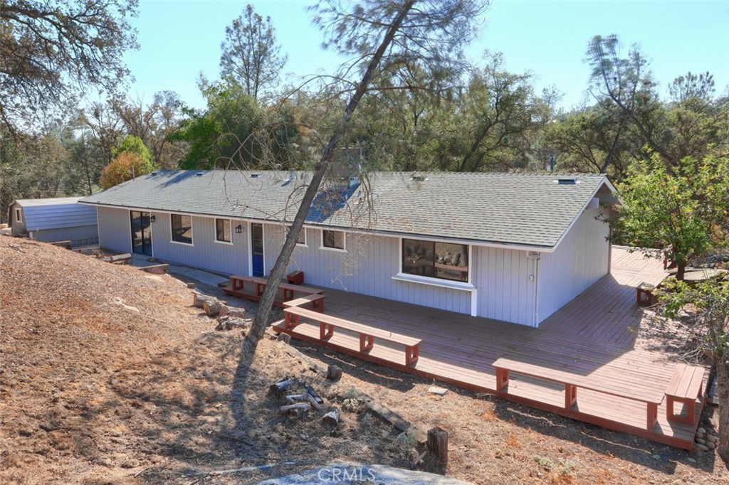 42571 Long Hollow Drive Property Photo 2