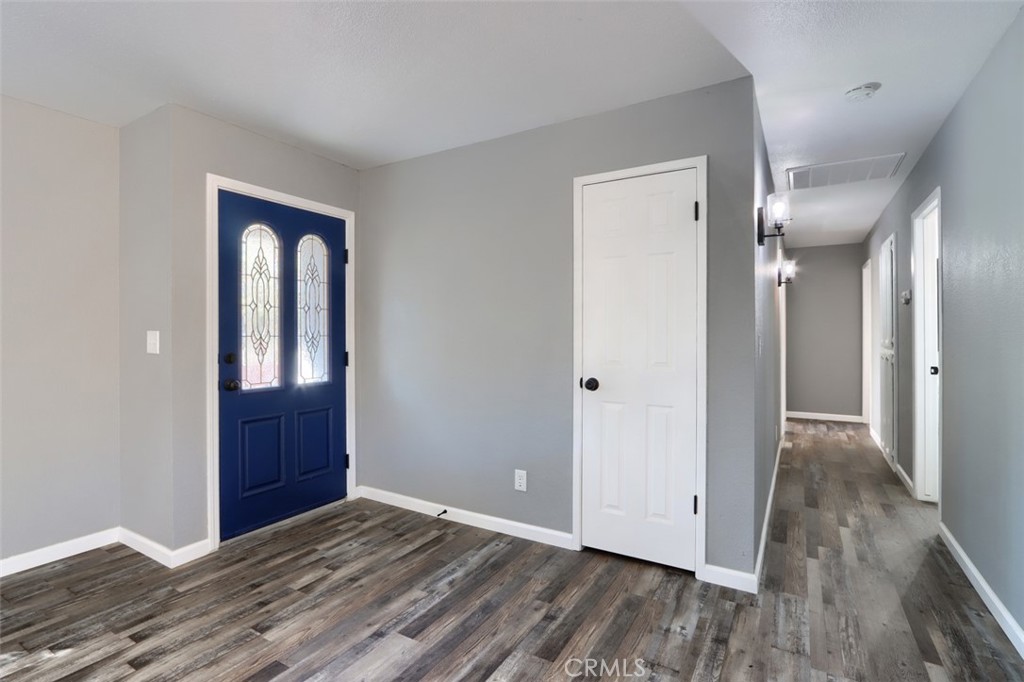 42571 Long Hollow Drive Property Photo 5
