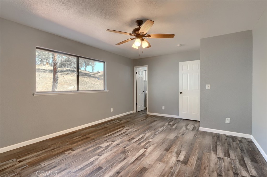 42571 Long Hollow Drive Property Photo 32