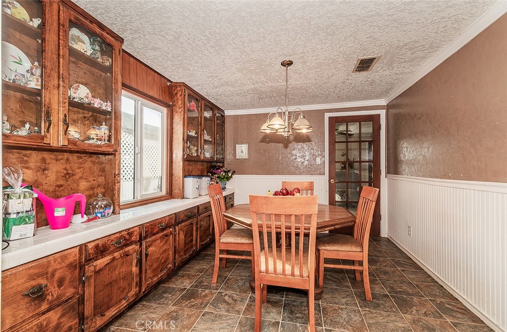 836 12th Street Property Photo 10