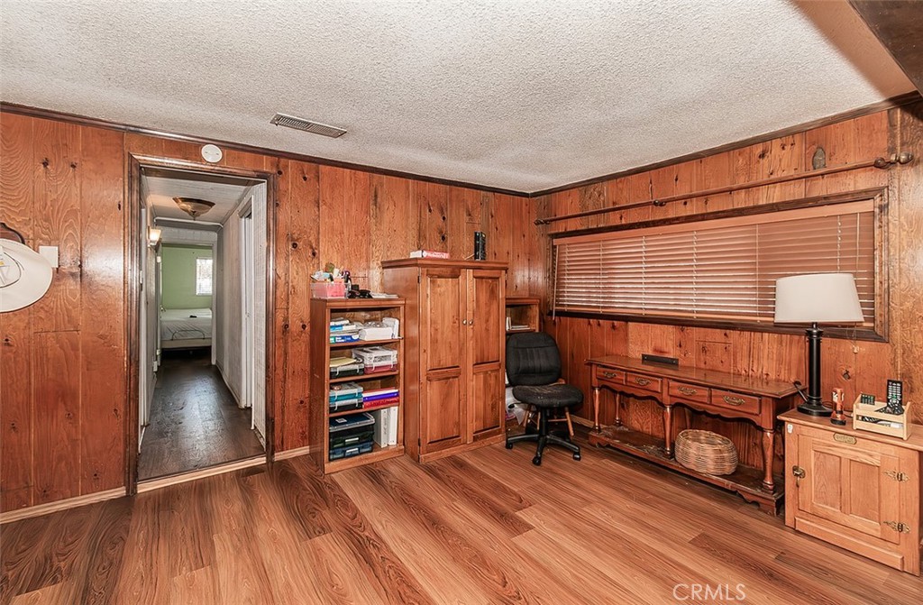 836 12th Street Property Photo 15