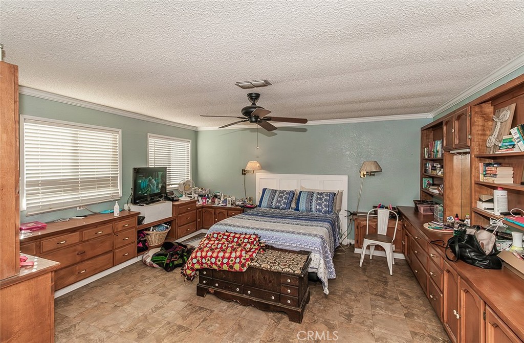 836 12th Street Property Photo 21
