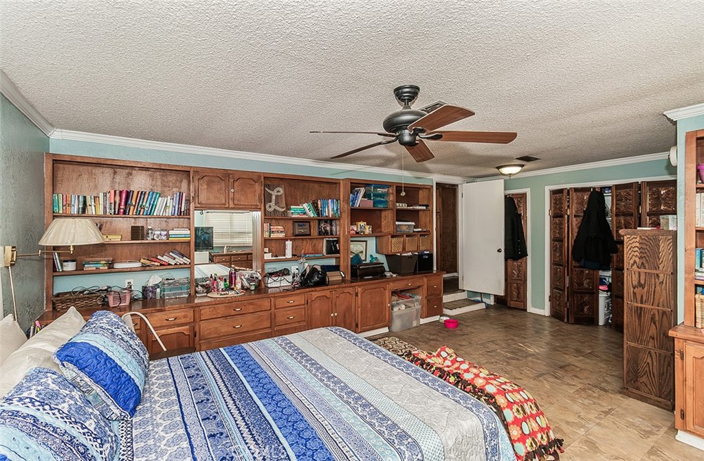 836 12th Street Property Photo 22