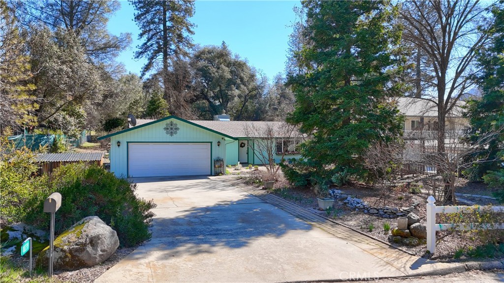 40239 Redbud Drive Property Photo
