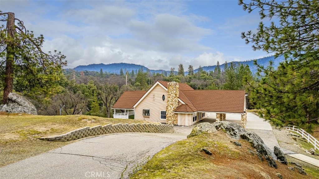 37828 China Creek Road Property Photo