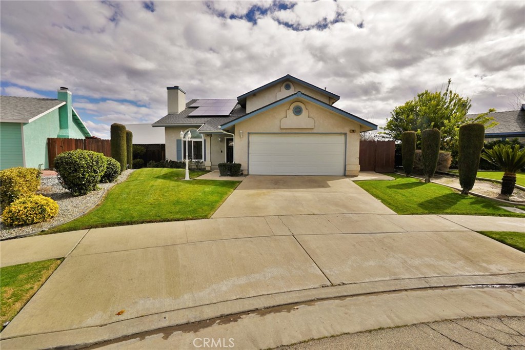 736 Pepper Avenue Property Photo