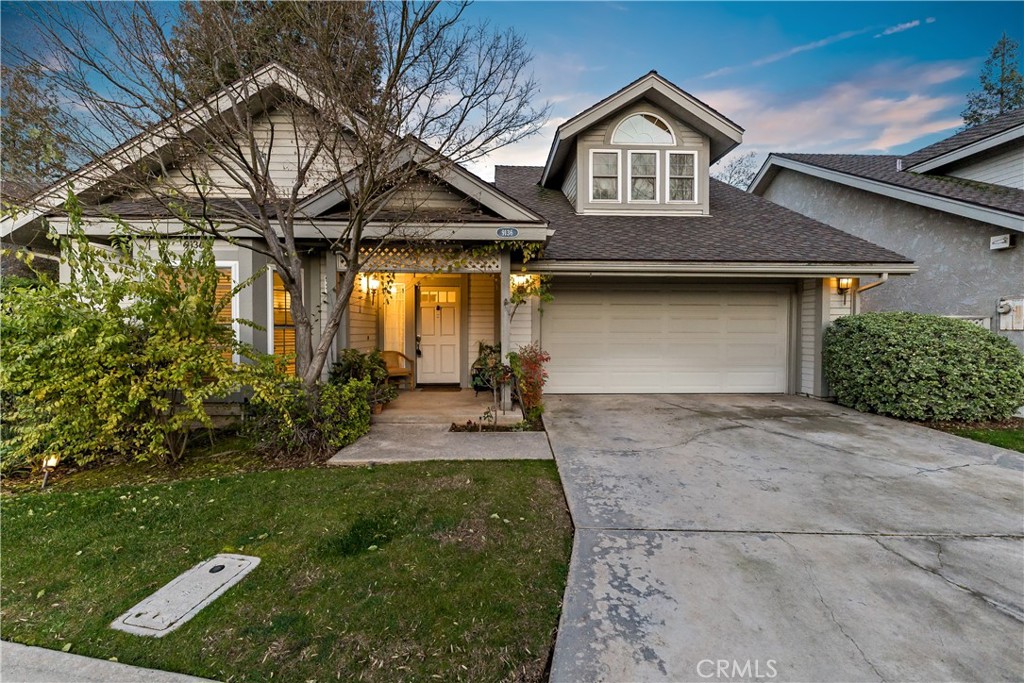 9136 N Stoneridge Lane Property Photo