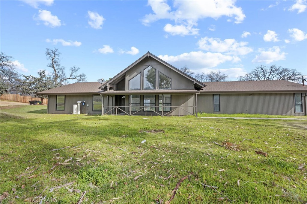 41763 Horseshoe Way Property Photo 1