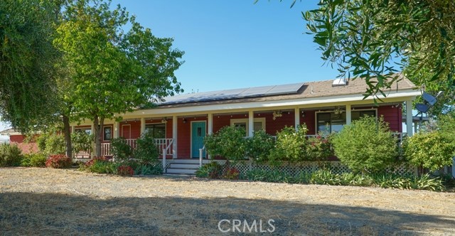 36298 Highway 33 Property Photo 1