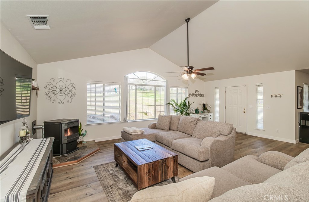 47384 Veater Ranch Road Property Photo 10