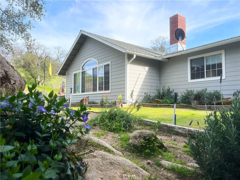 43386 Patrick Avenue Property Photo