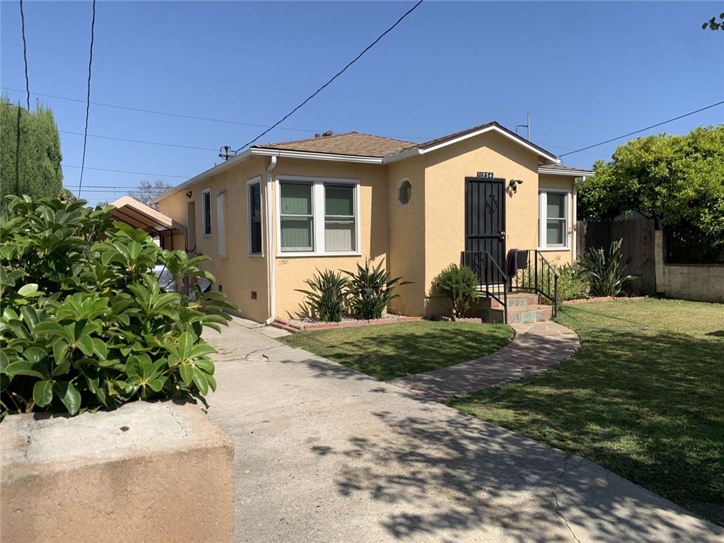 11534 Gale Avenue Property Photo