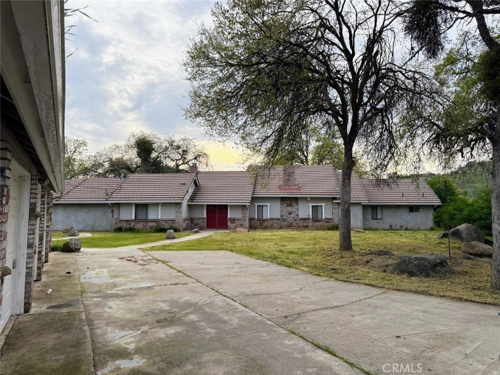 47409 Thunderhill Lane Property Photo