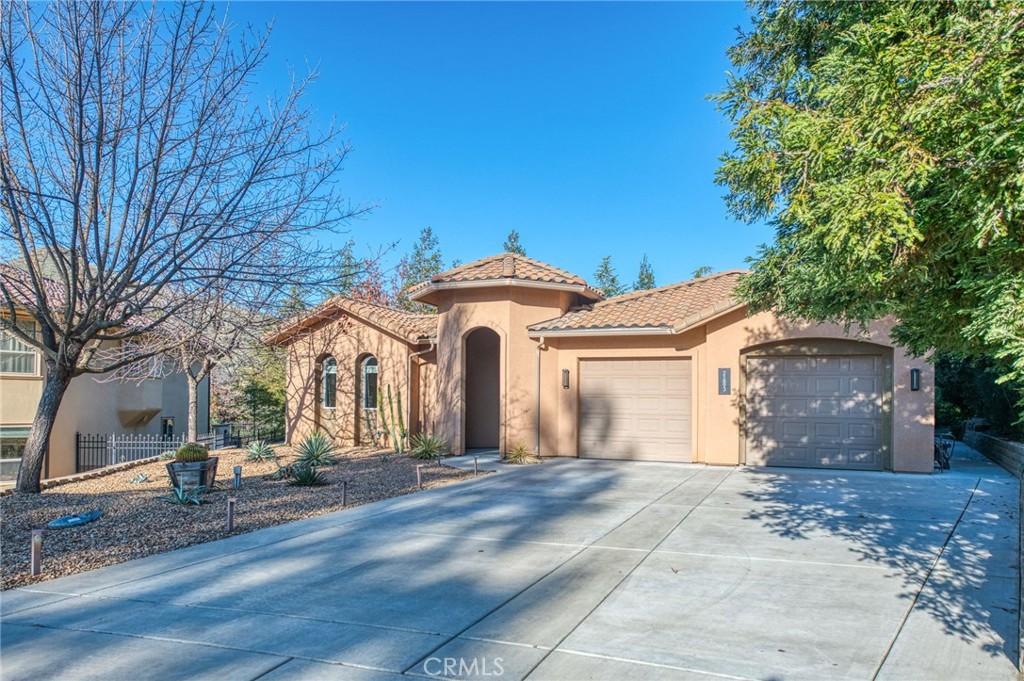 21893 Eastmere Lane Property Photo