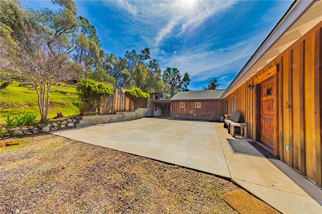 58257 Road 225 Property Photo