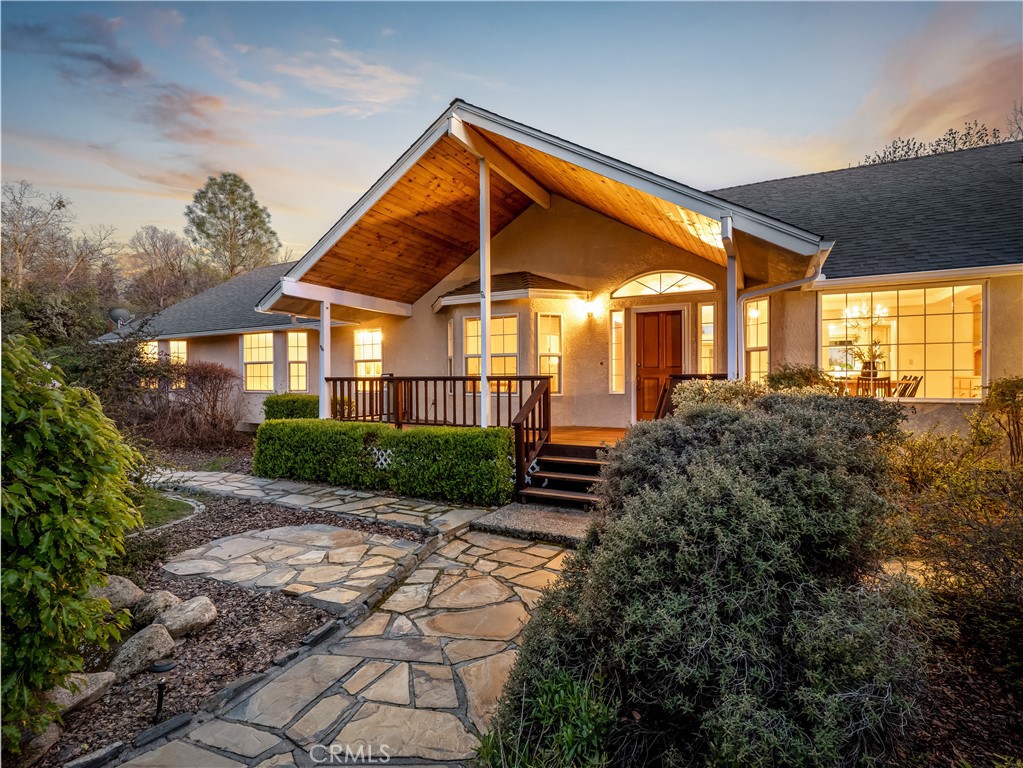 45936 Spring Trail Property Photo 1