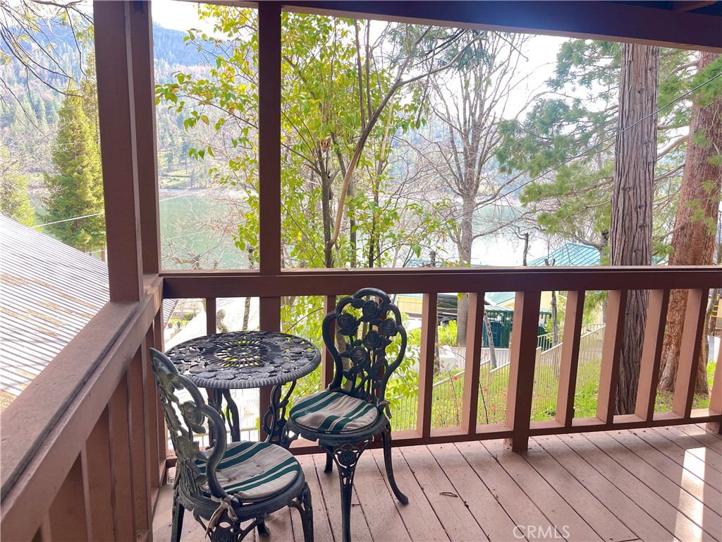 39121 Lake Drive Property Photo 5