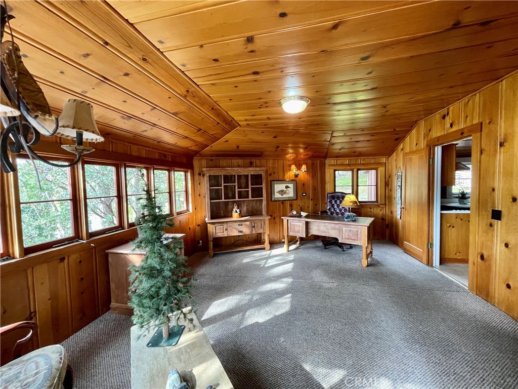 39121 Lake Drive Property Photo 20