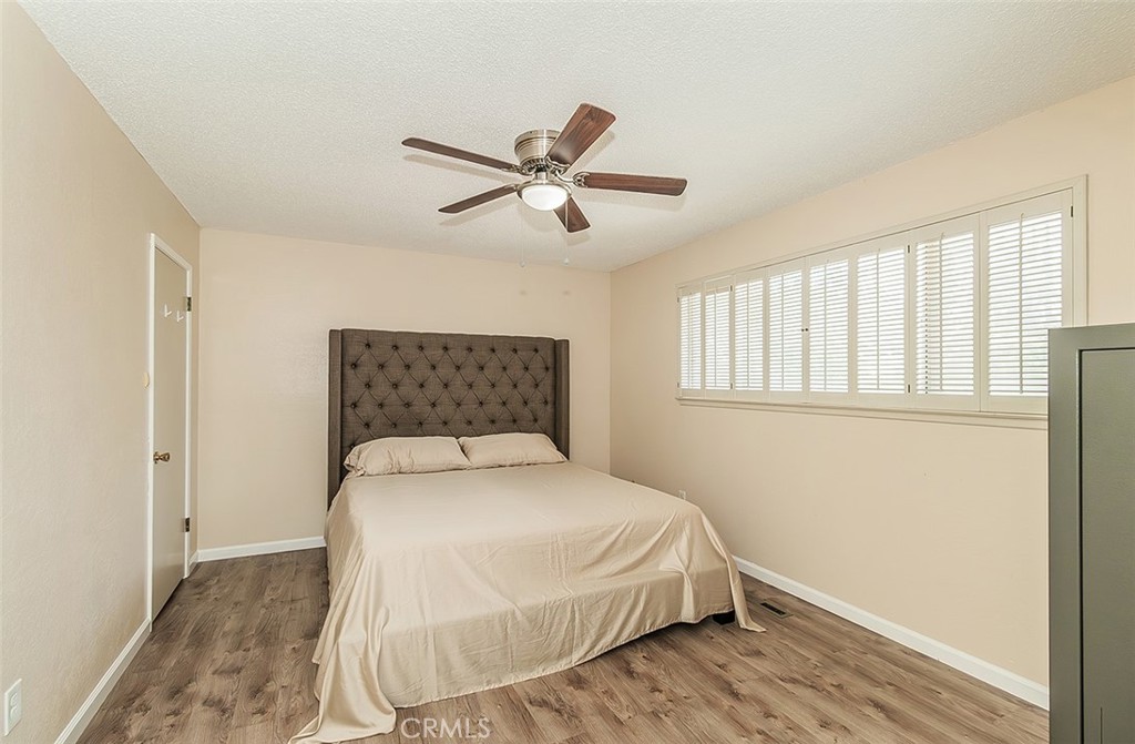 6026 N Winchester Avenue Property Photo 17