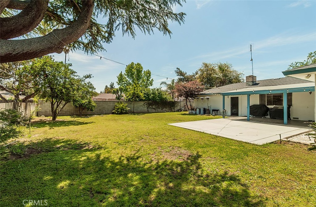 6026 N Winchester Avenue Property Photo 29