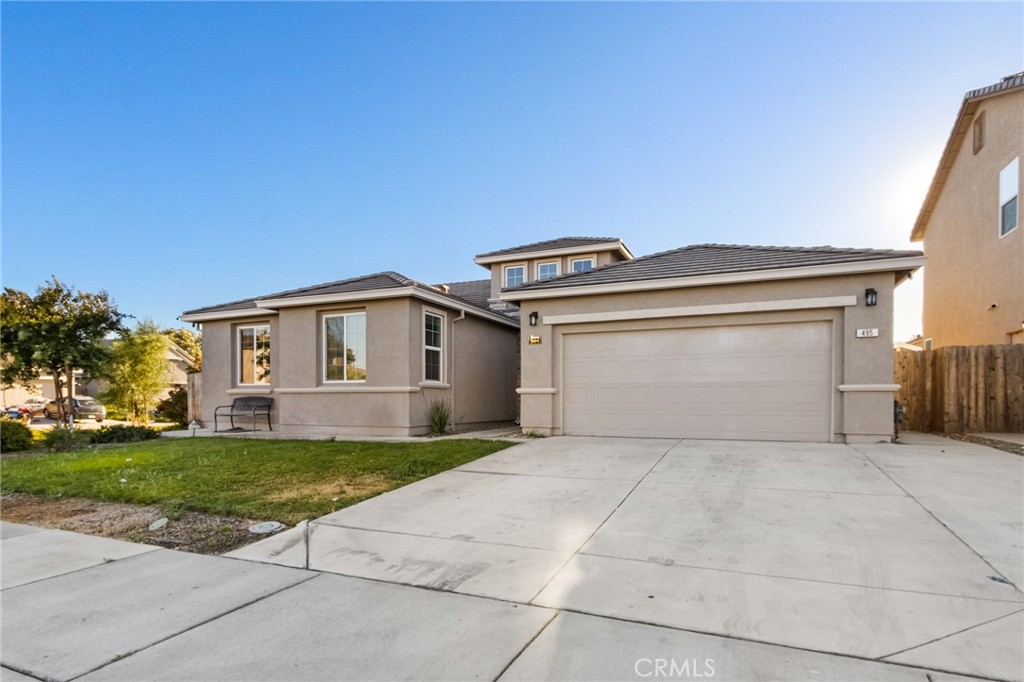 495 Daffodil Drive Property Photo 1