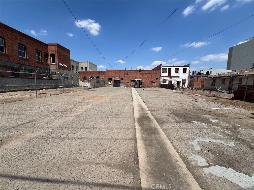 1147 F Street Property Photo 29