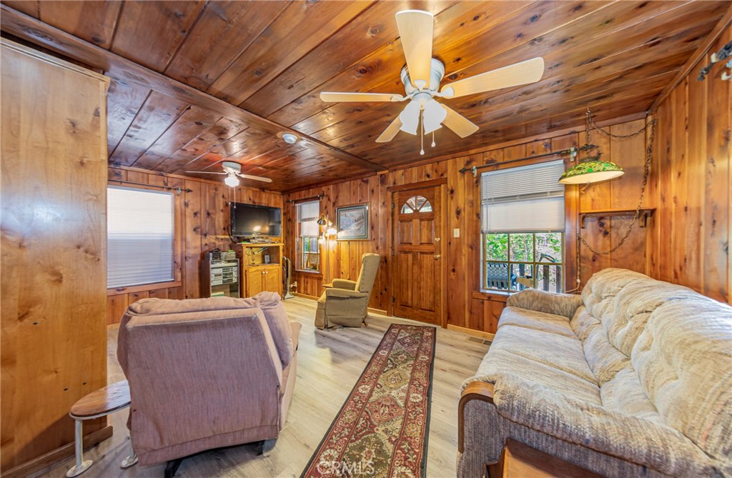 50054 Poplar Road Property Photo 8