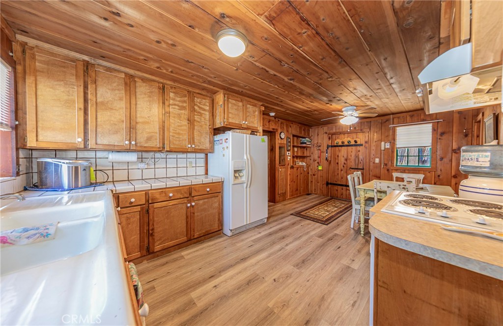 50054 Poplar Road Property Photo 11