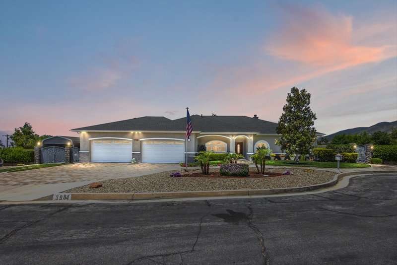 3984 La Hacienda Drive