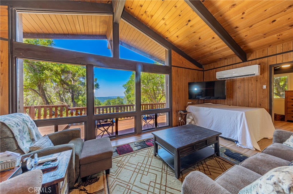 58632 Rainbow Drive Property Photo 1
