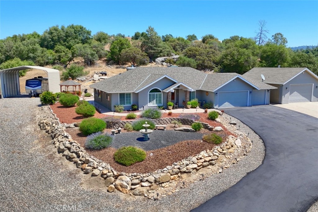 47003 Lookout Mountain Drive Property Photo 1