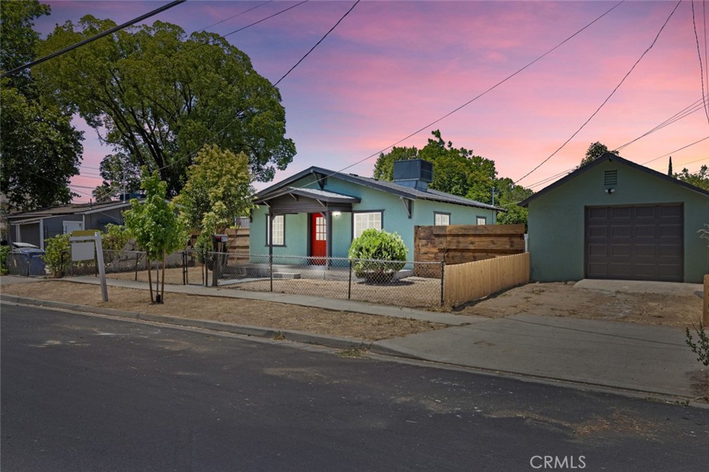 417 S Jefferson Street Property Photo 1