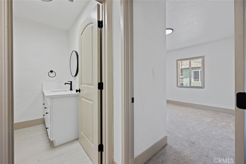 417 S Jefferson Street Property Photo 16