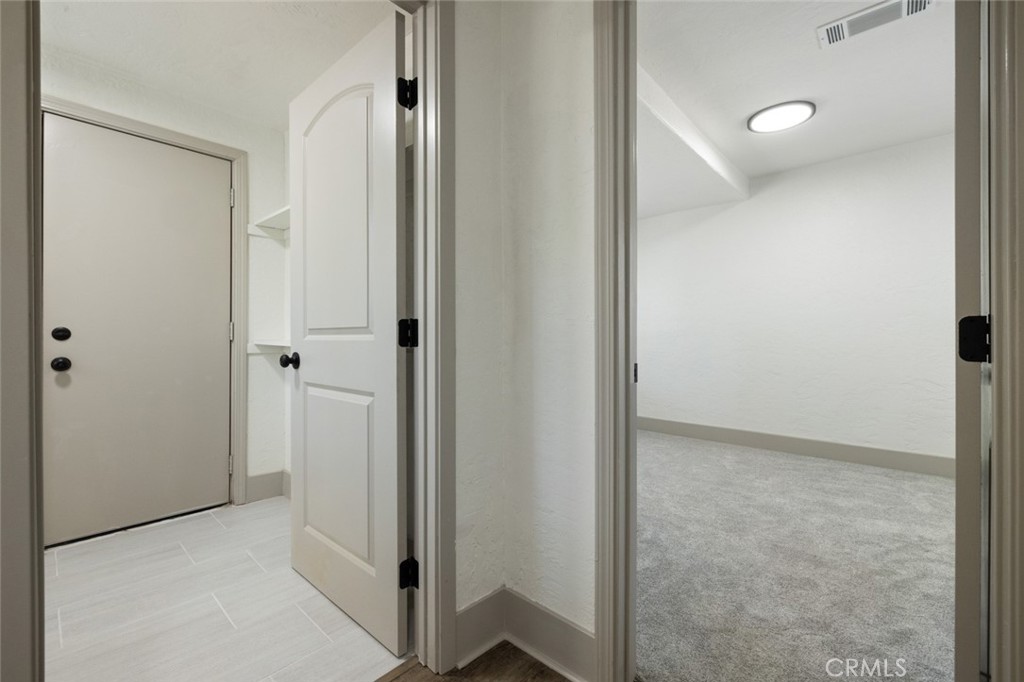 417 S Jefferson Street Property Photo 24