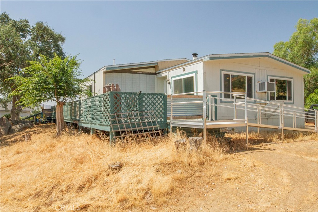 35032 George Smith Road Property Photo 1