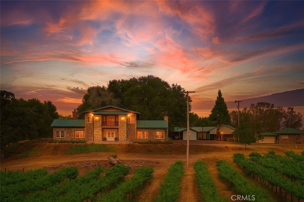 7551 Hunters Valley Road Property Photo
