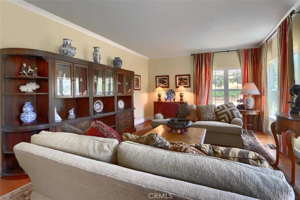 7551 Hunters Valley Road Property Photo 13