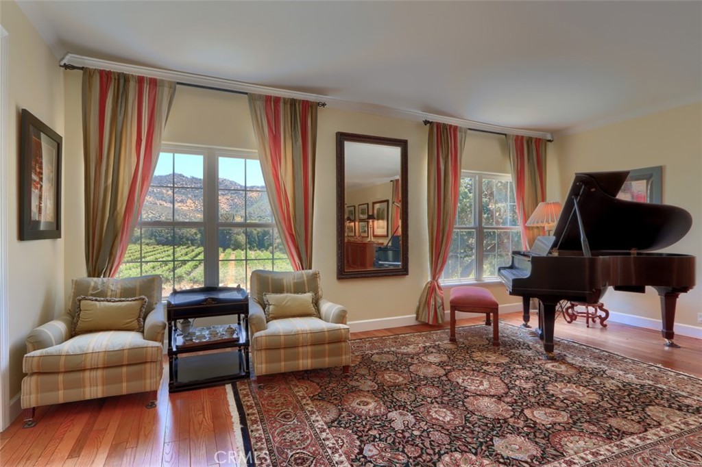 7551 Hunters Valley Road Property Photo 18