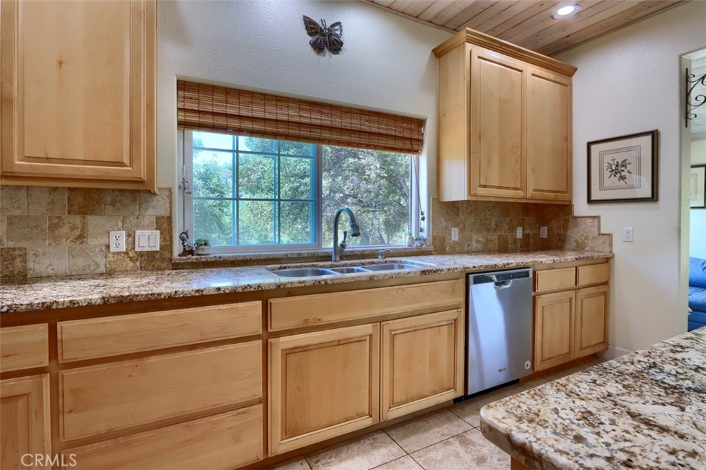 7551 Hunters Valley Road Property Photo 22