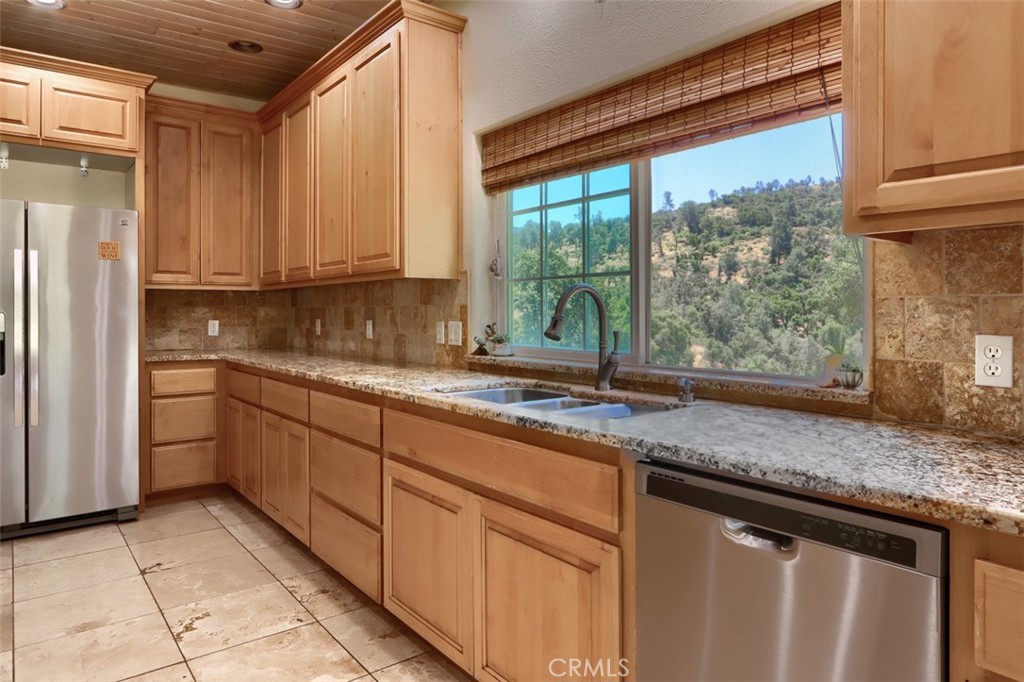 7551 Hunters Valley Road Property Photo 26