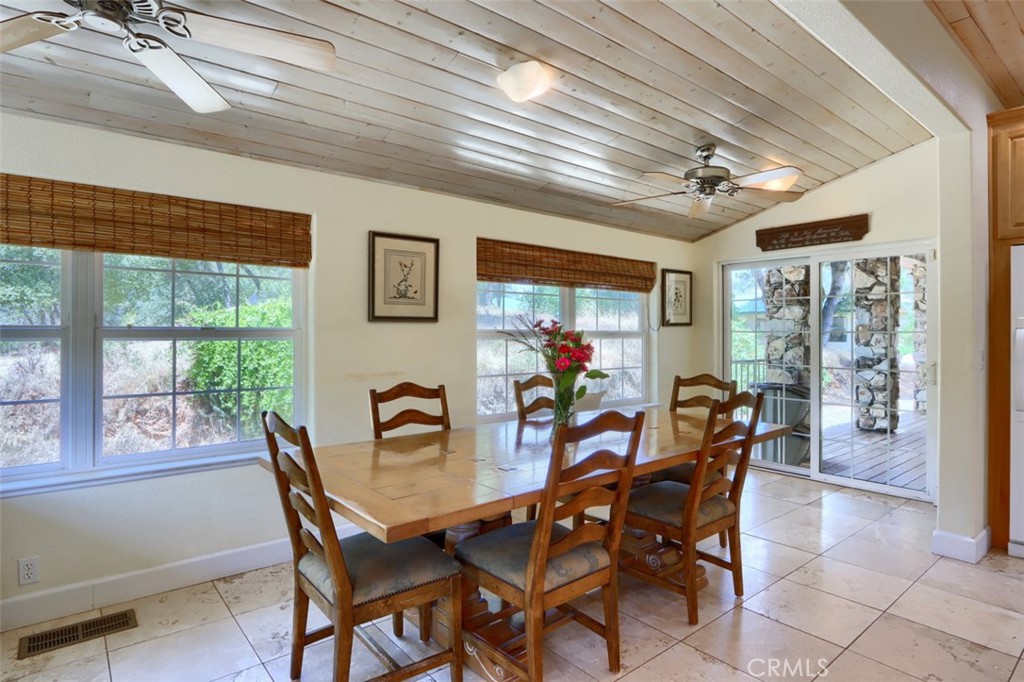 7551 Hunters Valley Road Property Photo 28