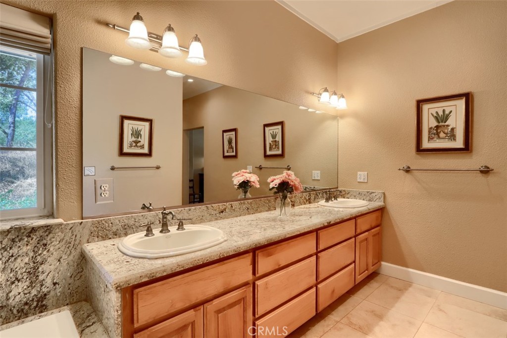 7551 Hunters Valley Road Property Photo 36
