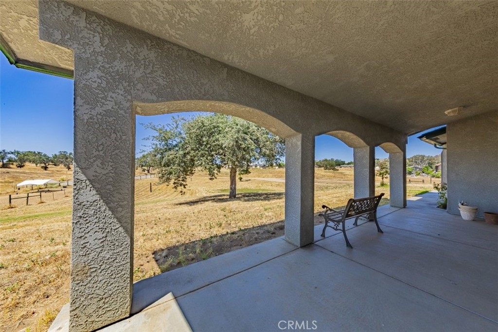 35095 Rough Rider Way Property Photo 5