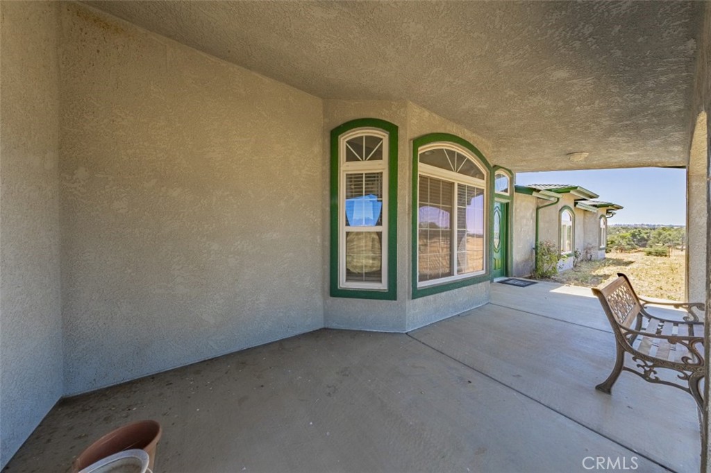 35095 Rough Rider Way Property Photo 6