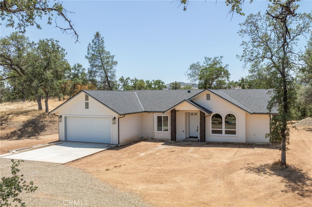 5450 Dunn Court Property Photo 1