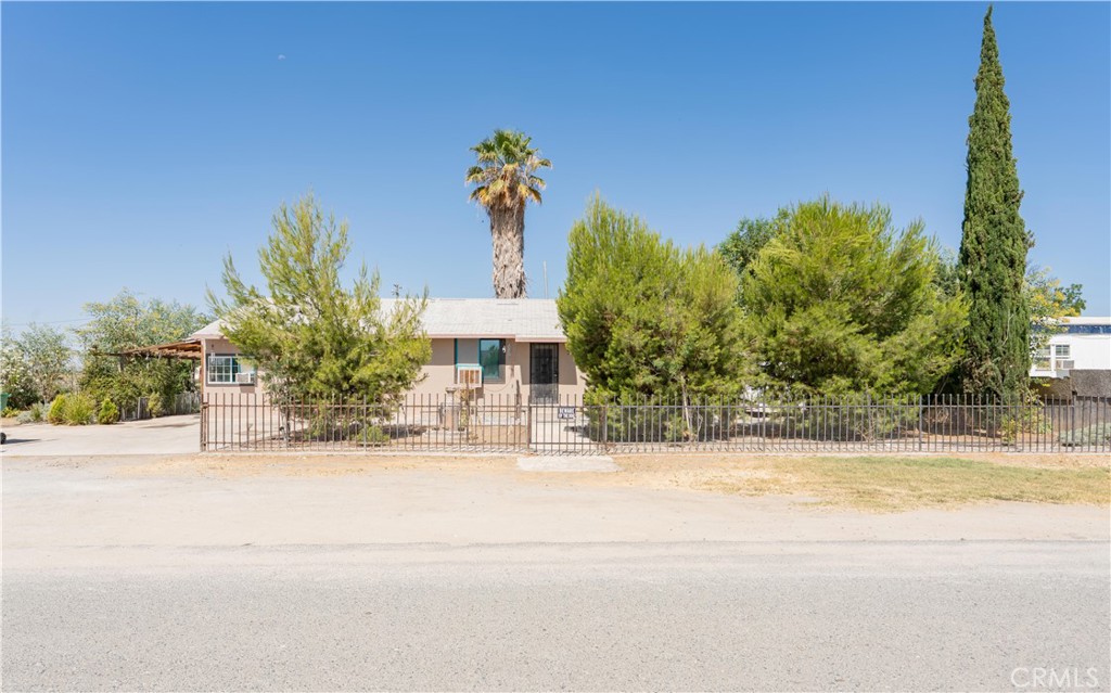 5435 Road 37 Property Photo 1