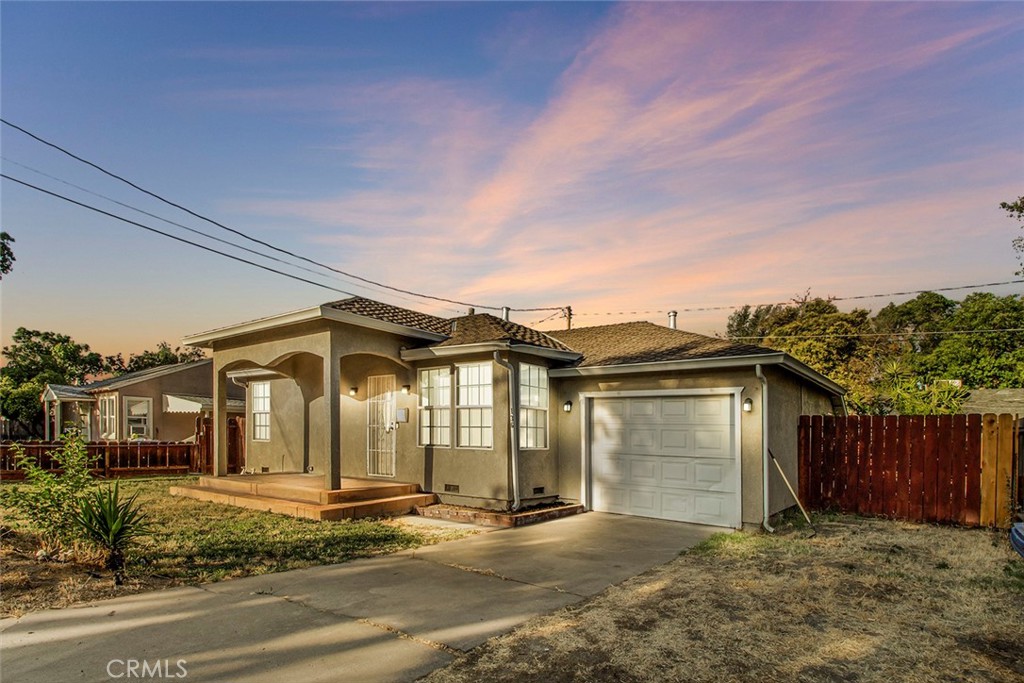 136 Village Road Property Photo 1