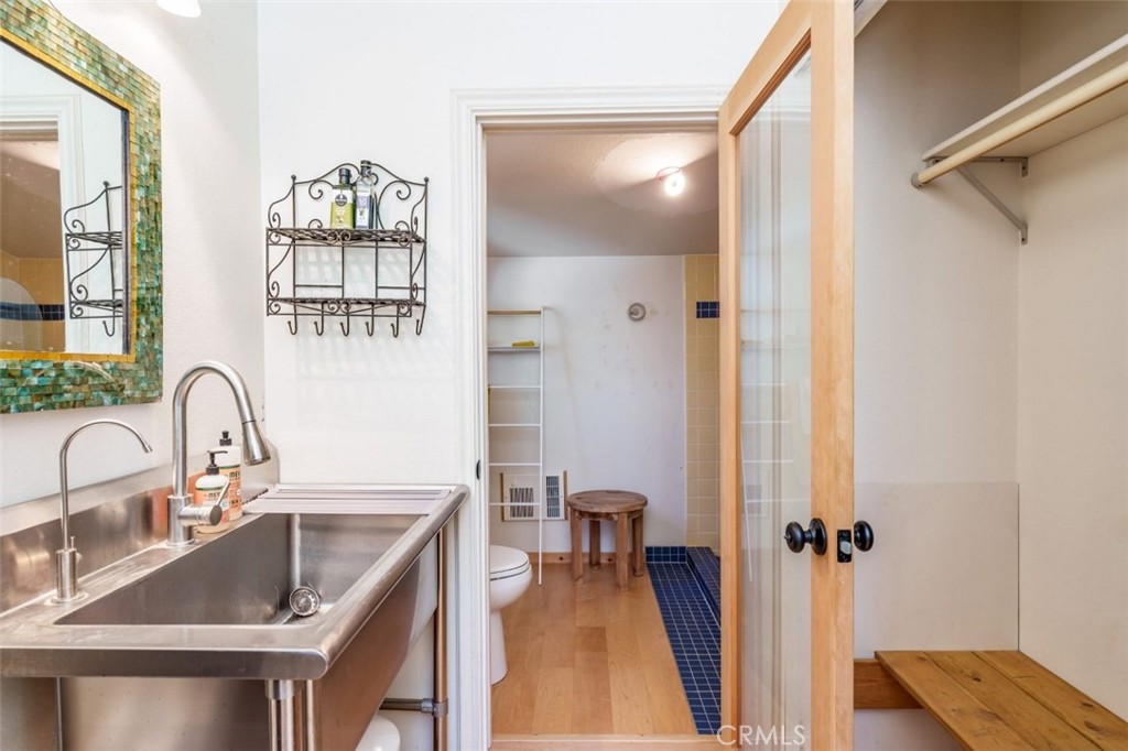 7731 Forest Drive Property Photo 26