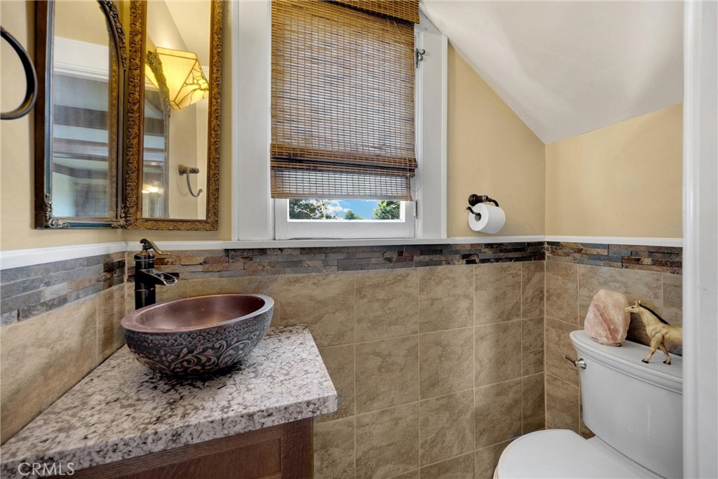 29412 Water Street Property Photo 6