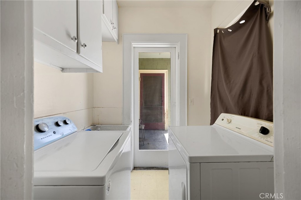 29412 Water Street Property Photo 22